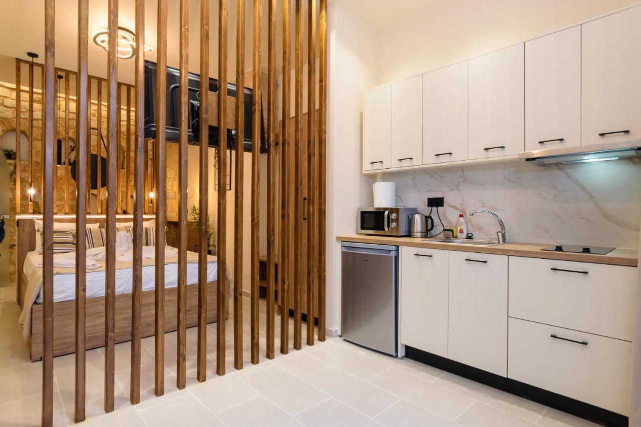 Teo Apartments เยโอริยิอูโปลิส ภายนอก รูปภาพ